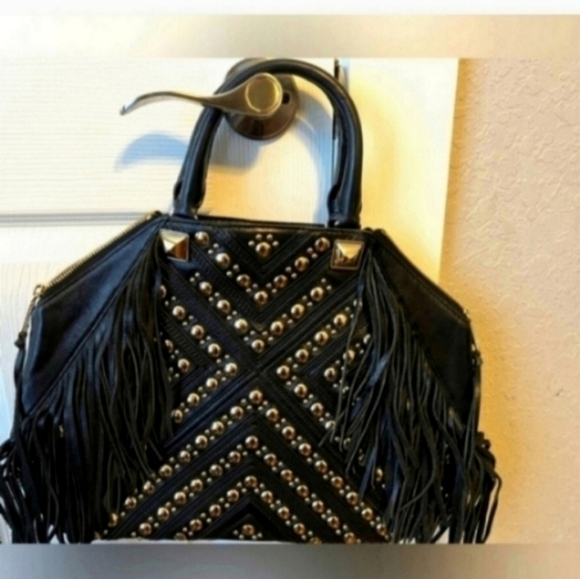 ❄️❄️$599 NEW EXTREMELY RARE BLACK LEATHER 'RYLAN' STUDDED FRINGE TOTE REBEC - Picture 6 of 6